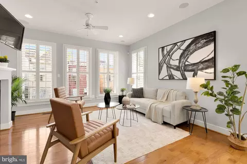 Living - 932 4th St SE, Washington, DC 20003 photo 1 of 6