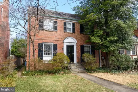 4619 Warren St NW, Washington, DC 20016