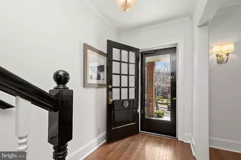 3743 W Street St NW, Washington, DC 20007 photo 4