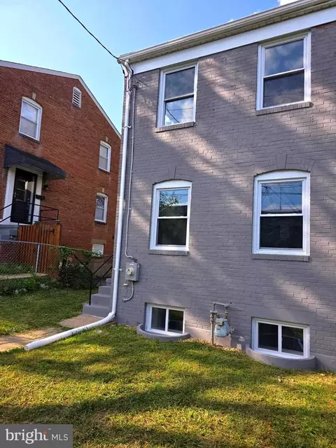 424 Peabody St NE, Washington, DC 20011