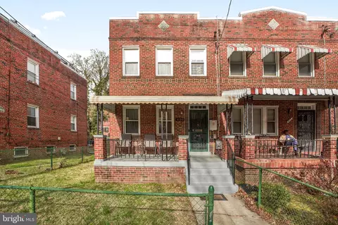 400 Division Ave NE, Washington, DC 20019