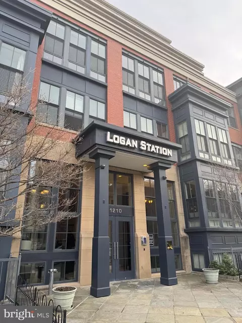 1210 R St NW #313, Washington, DC 20009