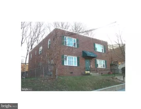 4453 B St SE, Washington, DC 20019