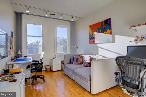 Other - 515 2nd St SE, Washington, DC 20003 photo 12 of 16