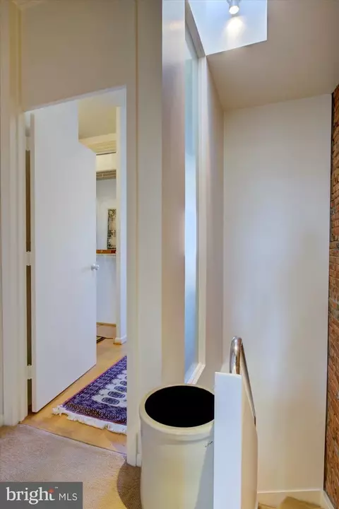 Entry Way - 515 2nd St SE, Washington, DC 20003 photo 15 of 16