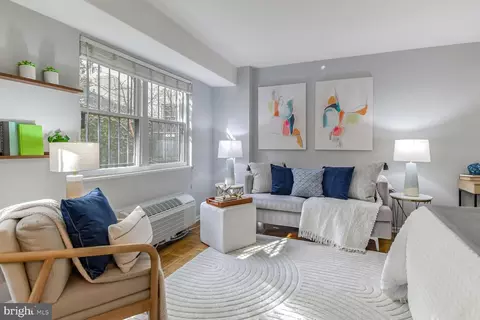1801 Clydesdale Pl NW #103, Washington, DC 20009