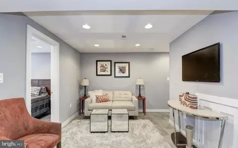 1320 I St NE, Washington, DC 20002 photo 19