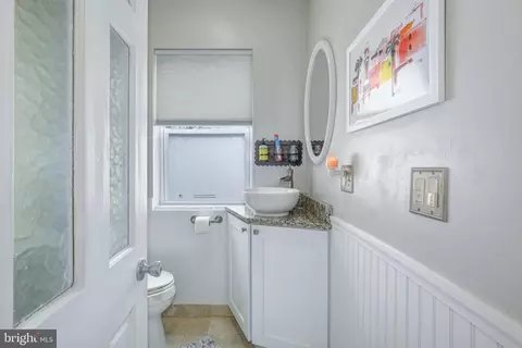 241 10th St NE, Washington, DC 20002 photo 30