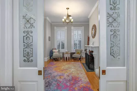 241 10th St NE, Washington, DC 20002 photo 8