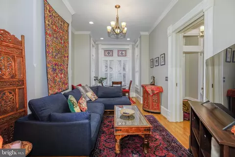 241 10th St NE, Washington, DC 20002 photo 5