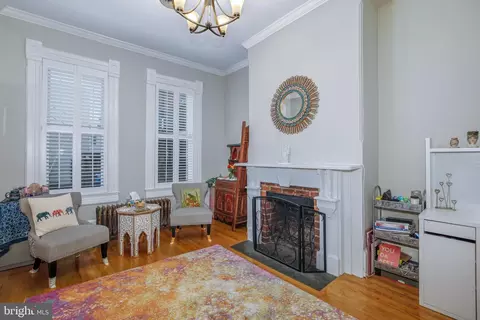 241 10th St NE, Washington, DC 20002 photo 9
