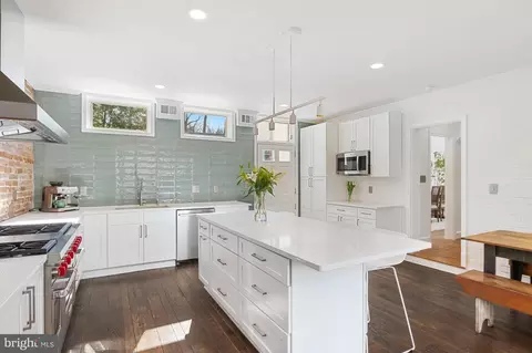 4501 Dexter St NW, Washington, DC 20007 photo 13