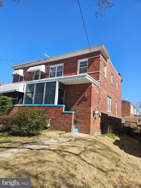 4825 8th St NE, Washington, DC 20017