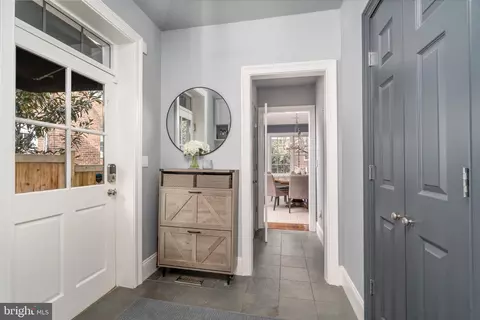 2716 36th Pl NW, Washington, DC 20007 photo 12
