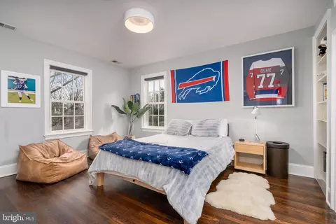 2716 36th Pl NW, Washington, DC 20007 photo 30