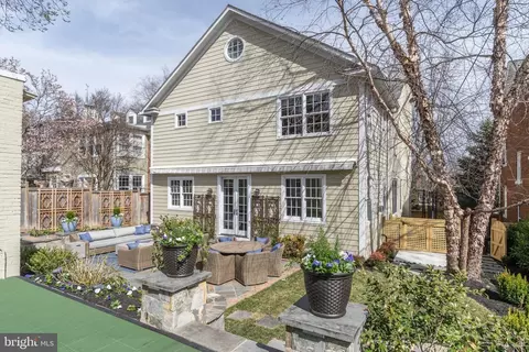2716 36th Pl NW, Washington, DC 20007 photo 46