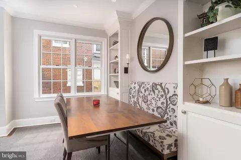 2716 36th Pl NW, Washington, DC 20007 photo 8
