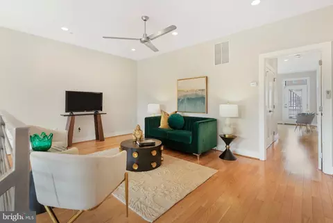 Living - 1402 K St SE #2, Washington, DC 20003 photo 2 of 3