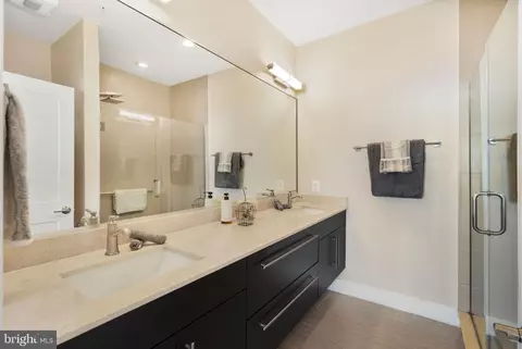 Bath - 1402 K St SE #2, Washington, DC 20003 photo 2 of 2