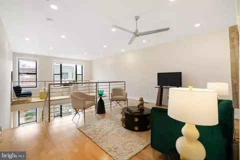 Living - 1402 K St SE #2, Washington, DC 20003 photo 3 of 3