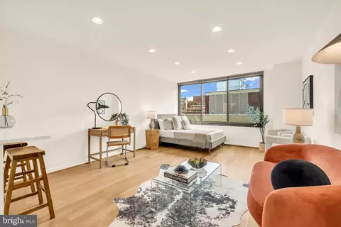 1301 20th St NW #1001, Washington, DC 20036