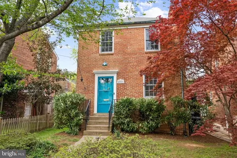 4521 Clark Pl NW, Washington, DC 20007