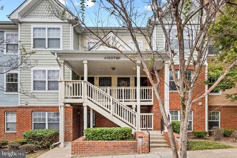 4950 Call Pl SE #H2, Washington, DC 20019