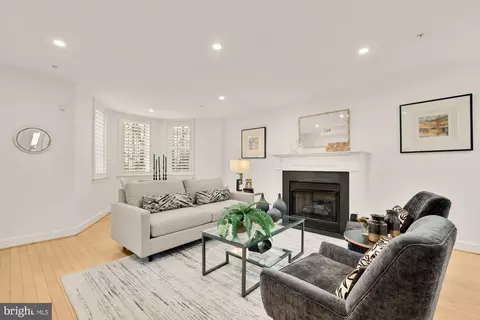 1340 Q St NW #T1, Washington, DC 20009