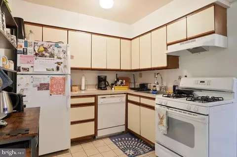 1633 D St SE, Washington, DC 20003 photo 21