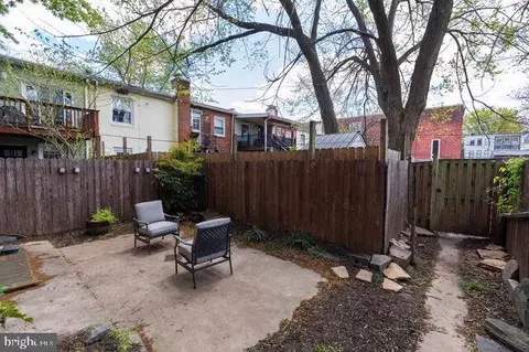 1633 D St SE, Washington, DC 20003 photo 38