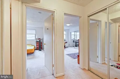 1633 D St SE, Washington, DC 20003 photo 28