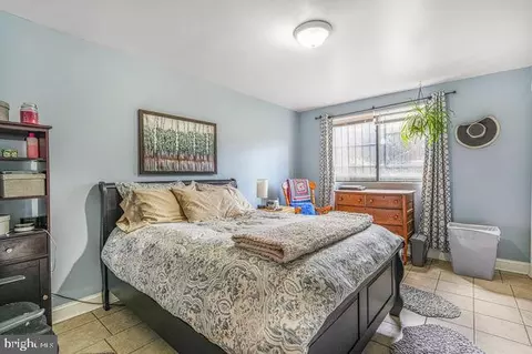 1633 D St SE, Washington, DC 20003 photo 25