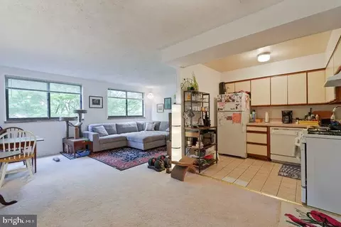 1633 D St SE, Washington, DC 20003 photo 6