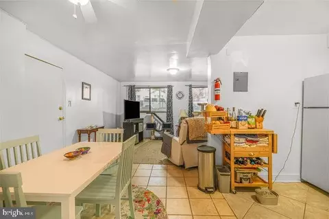 1633 D St SE, Washington, DC 20003 photo 14