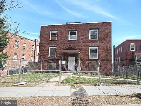 3126 Buena Vista Ter SE, Washington, DC 20020