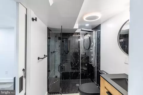 Bath - 1907 D St NE, Washington, DC 20002 photo 5 of 6
