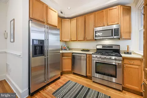 Kitchen - 2019 37th St NW, Washington, DC 20007 photo 1 of 1