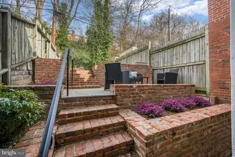 Exterior - 2019 37th St NW, Washington, DC 20007 photo 2 of 3