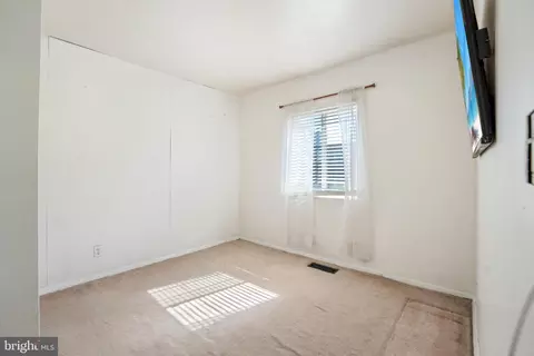 1643 11th Pl NE, Washington, DC 20002 photo 12