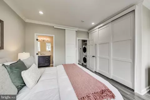 Other - 1415 G St SE, Washington, DC 20003 photo 4 of 14