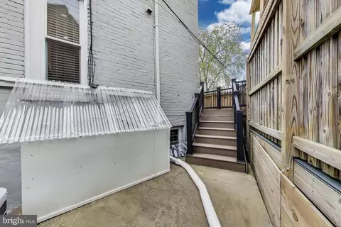 Other - 1415 G St SE, Washington, DC 20003 photo 9 of 14