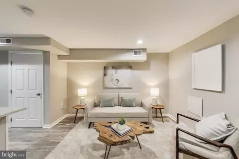 Living - 1415 G St SE, Washington, DC 20003 photo 2 of 3
