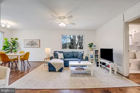 4114 Davis Pl NW #205, Washington, DC 20007