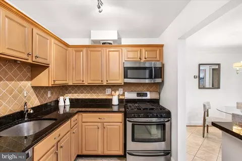 Kitchen - 4545 Macarthur Blvd NW #G2, Washington, DC 20007 photo 3 of 3