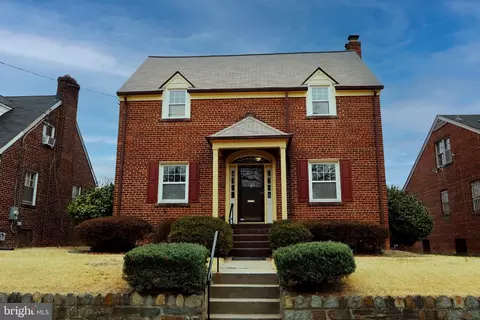 2038 34th St SE, Washington, DC 20020