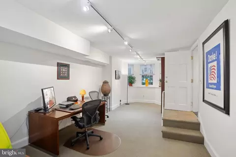 2014 R St NW, Washington, DC 20009 photo 38