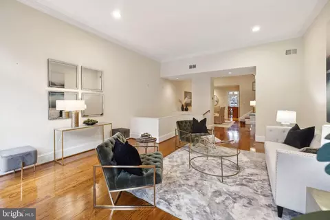 2014 R St NW, Washington, DC 20009 photo 9
