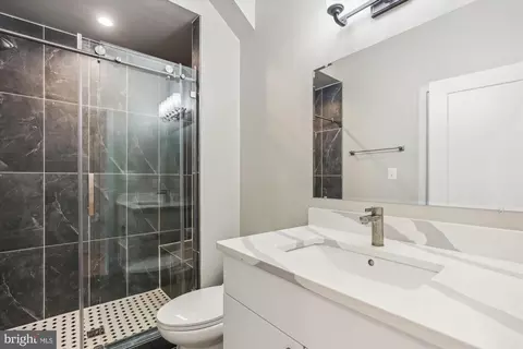 Bath - 4923 12 A St SE, Washington, DC 20019 photo 1 of 4