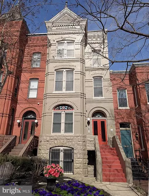 642 E Capitol St NE, Washington, DC 20003