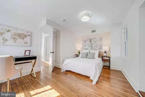 106 3rd St NE, Washington, DC 20002 photo 34